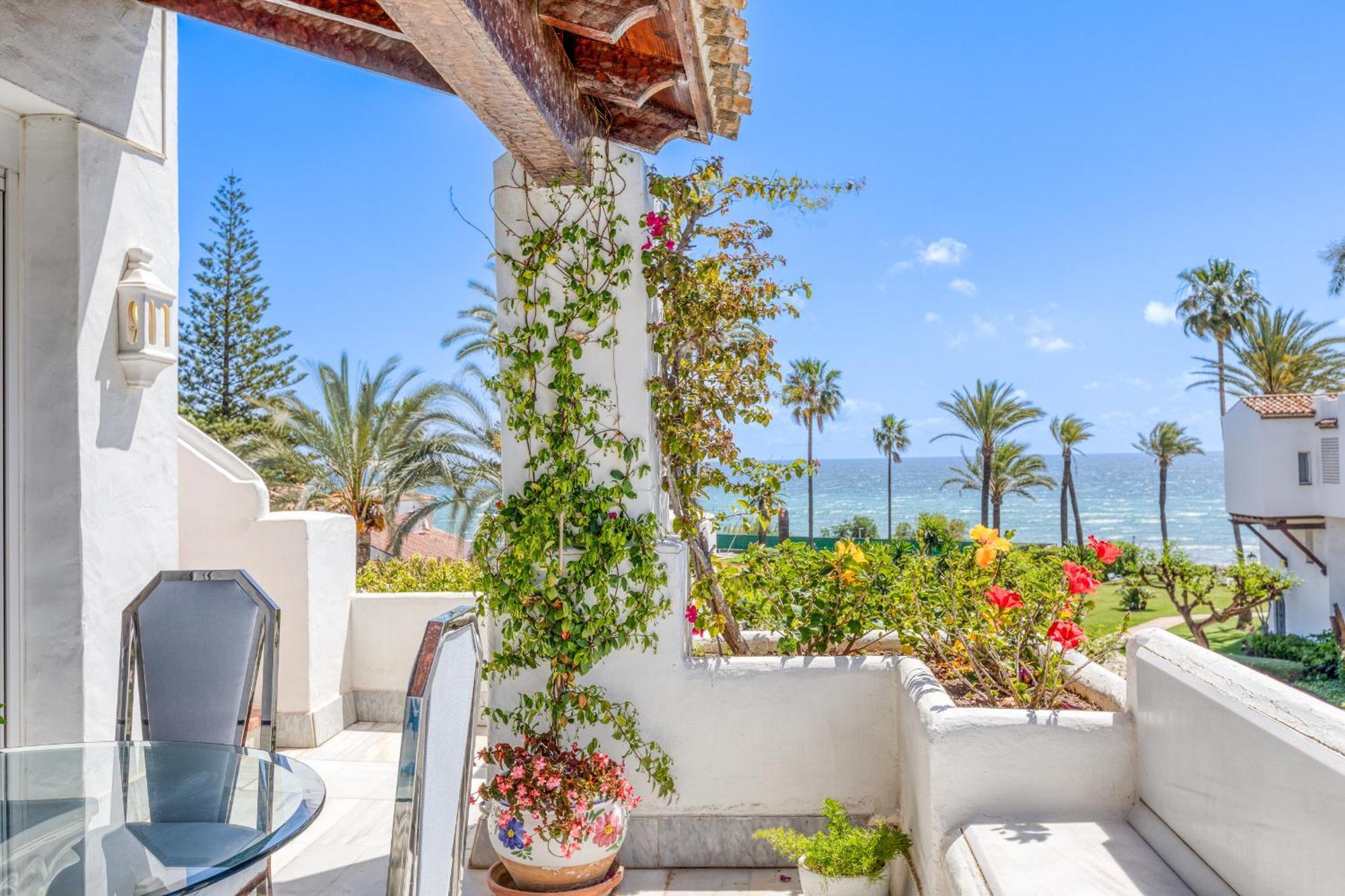Hanami Alcazaba Duplex Sea View * Estepona